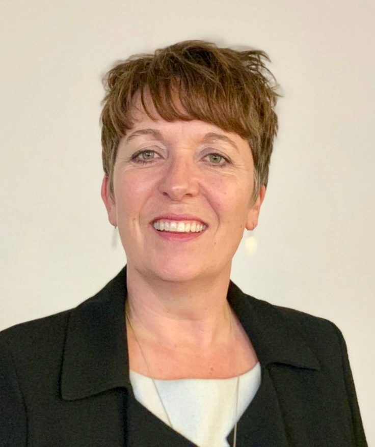 Photograph of Jo Beddington