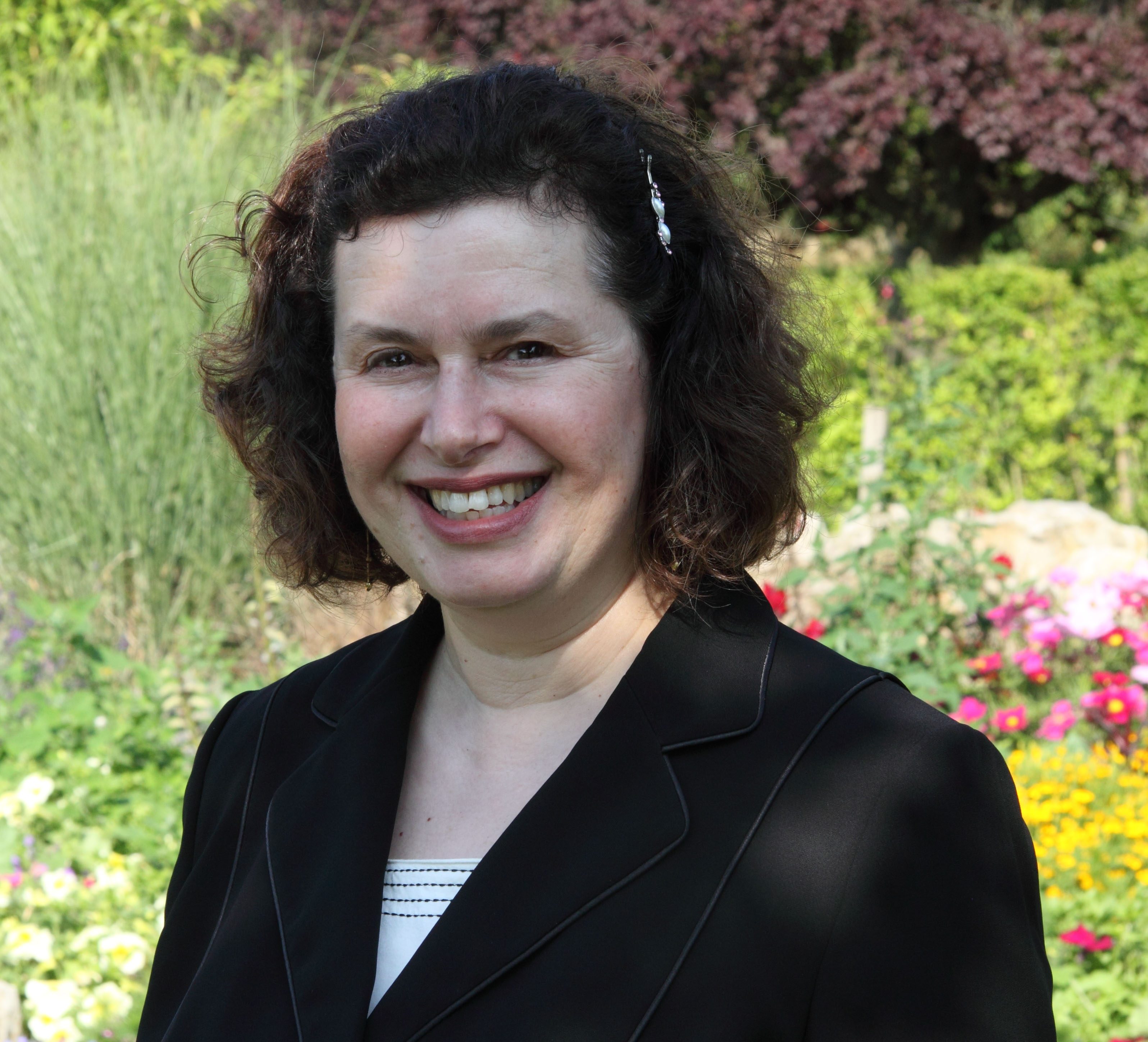 Photograph of Hilary Leighter