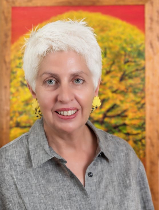 Photograph of Elizabeth Young