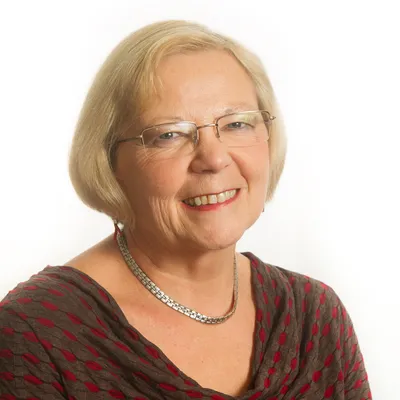 Photograph of Rosalind Curtis