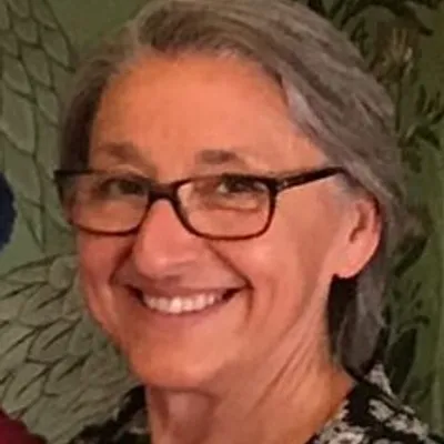 Photograph of Leah Levane