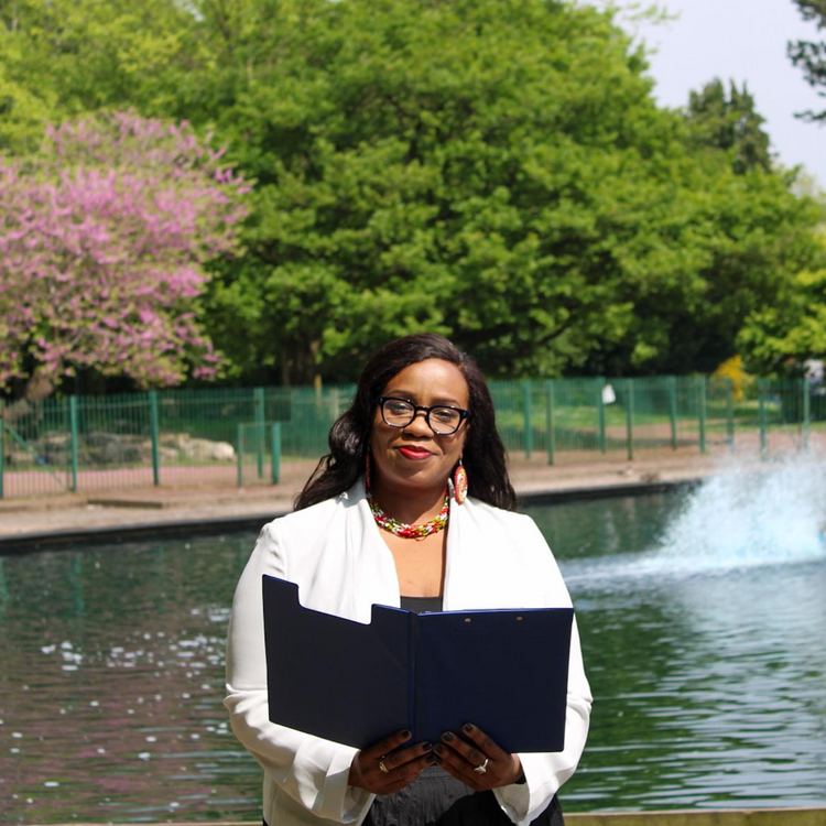 Photograph of Esther Gogo-Hassan