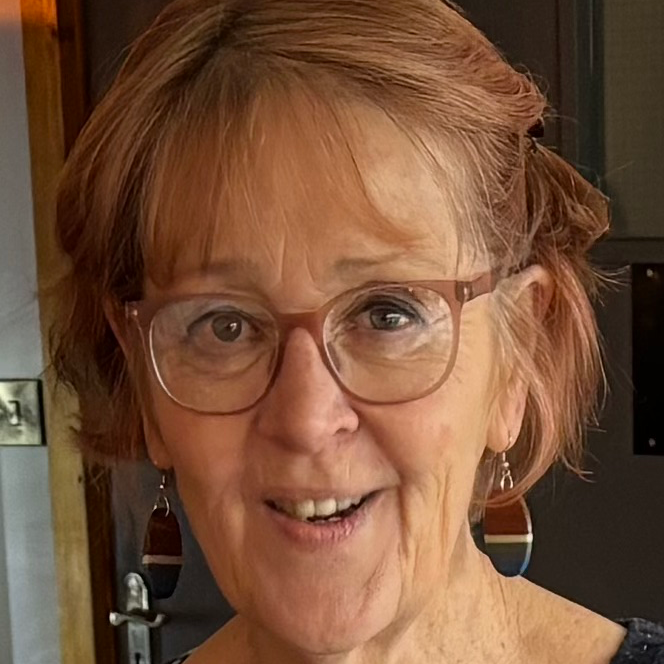 Photograph of Kate Harrison