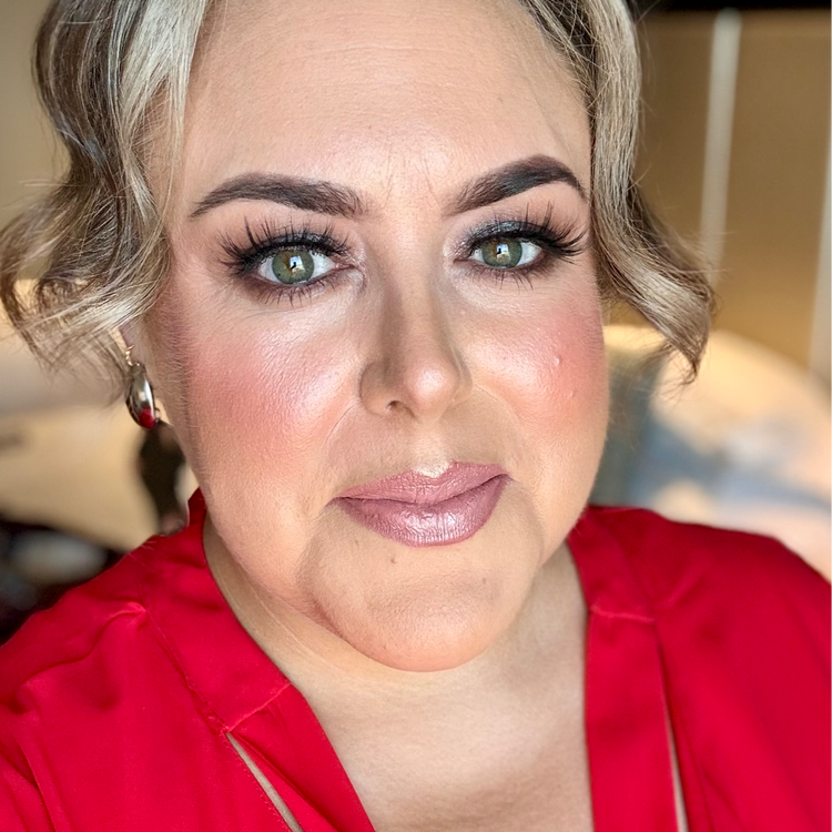 Photograph of Ria Maguire