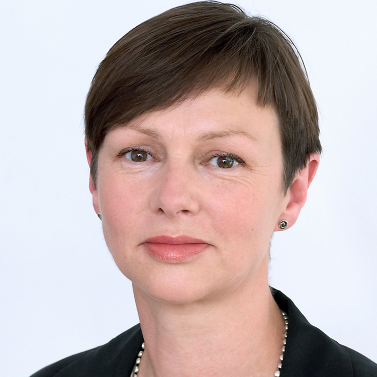 Photograph of Deborah Hooper