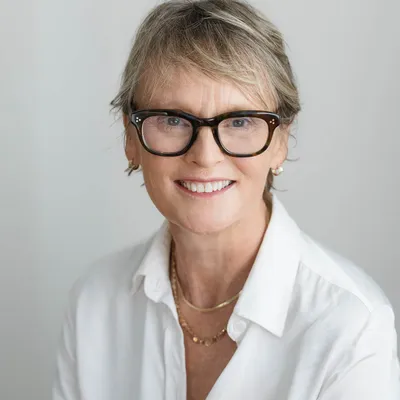 Photograph of Shoonagh Hubble