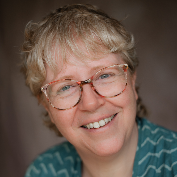 Image of Sarah Clements