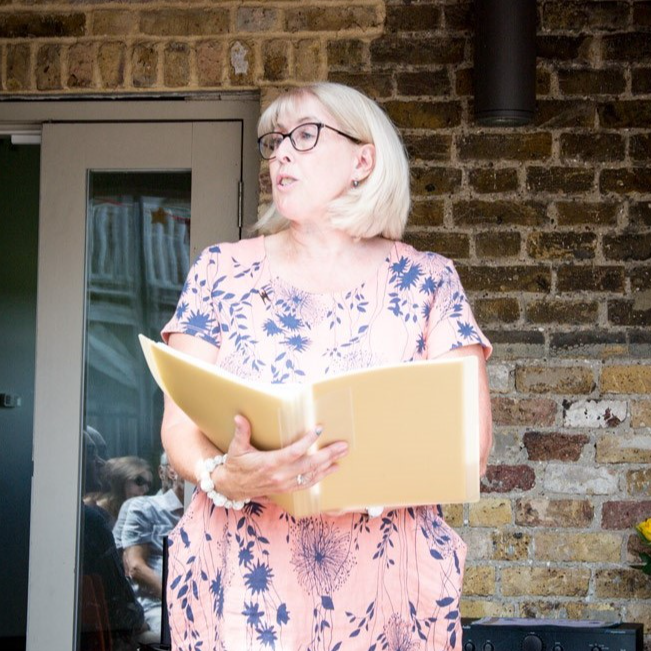 Photograph of Lynn O