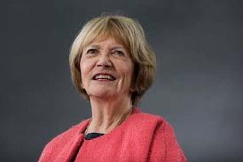 Photo of Baroness Joan Bakewell DBE