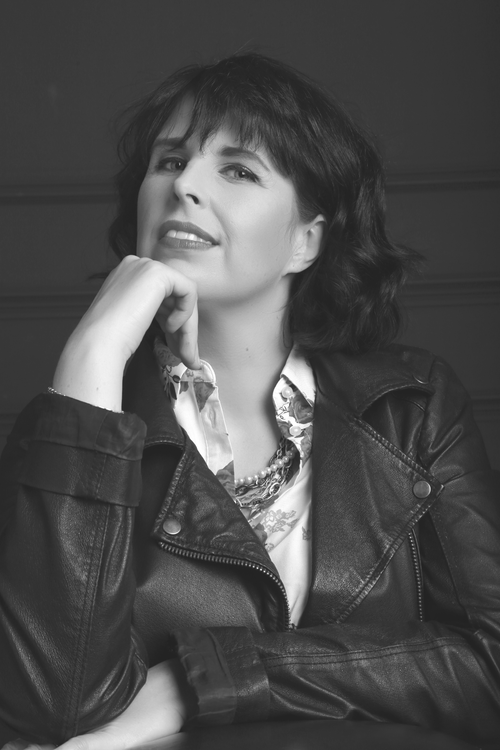 Photo of Dr Emma Byrne