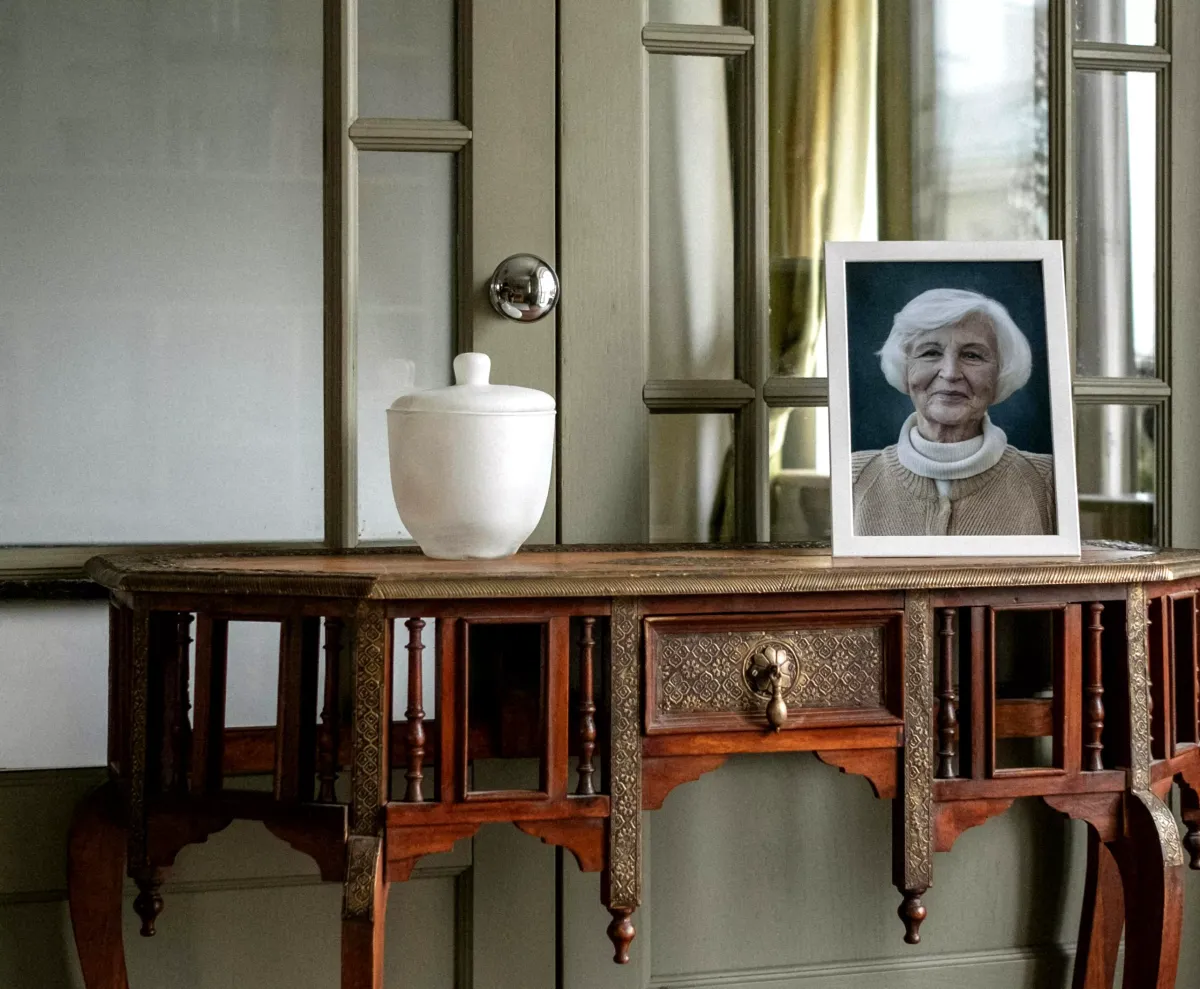 What to Do With the Ashes of a Loved One: Creating Meaningful Ceremonies