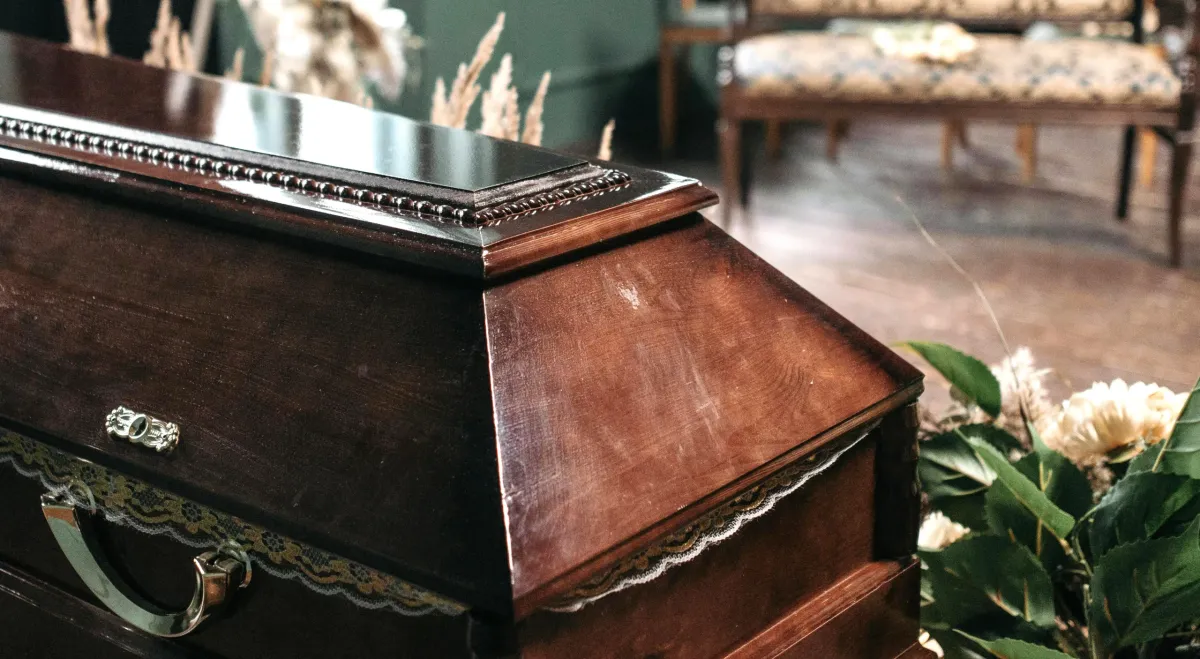 Finding Comfort: Uplifting Funeral Poems for a Humanist Ceremony